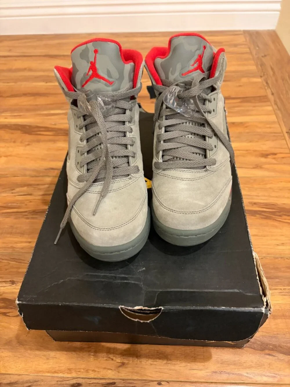 Air Jordan 5 Retro BG Grey woman Dark Stucco/unyversity red 7Y